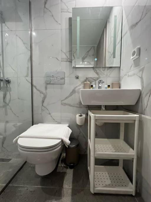 Studio Mv In The Center Of Athens - Secured Area Esterno foto